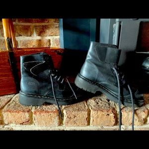 EUC, made in England Dr. Martens! Re-posh!